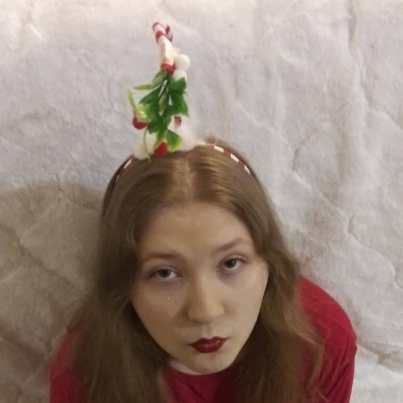 Meet your Posher, Abbey - Picture 3 of 4